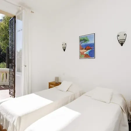 Oneiro, Vue Imprenable A Villa *