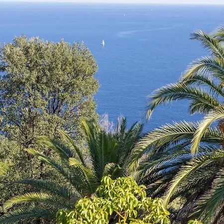 Oneiro, Vue Imprenable A *