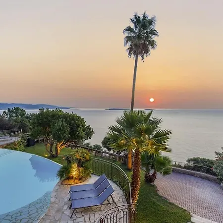 Villa Oneiro, Vue Imprenable A *