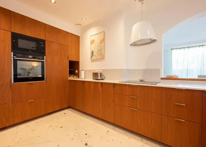 Oneiro, Vue Imprenable A Villa *